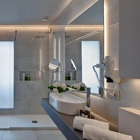 Terme Europa 4* אבנו טרמה
